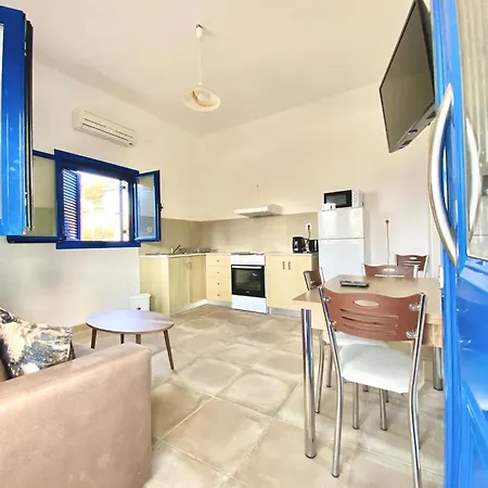 Views - House Emborios